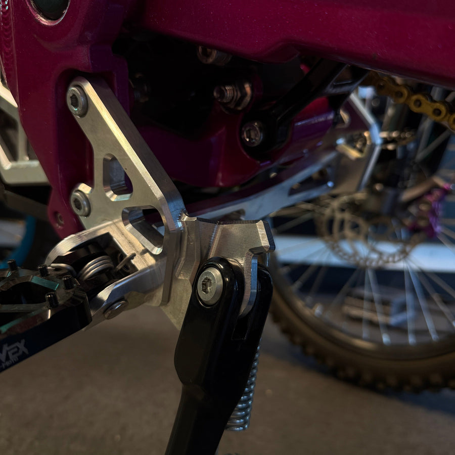 KyVex Talaria Sting / Sting R / MX5 Billet Peg Bracket & Brace
