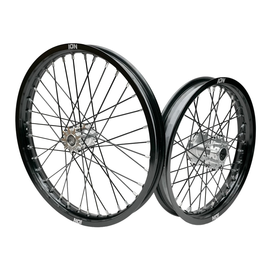 ION 16-19 | black rim / silver hub / black spokes / silver nipples