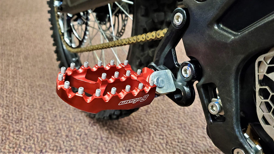 Warp 9 Surron LBX Foot Pegs