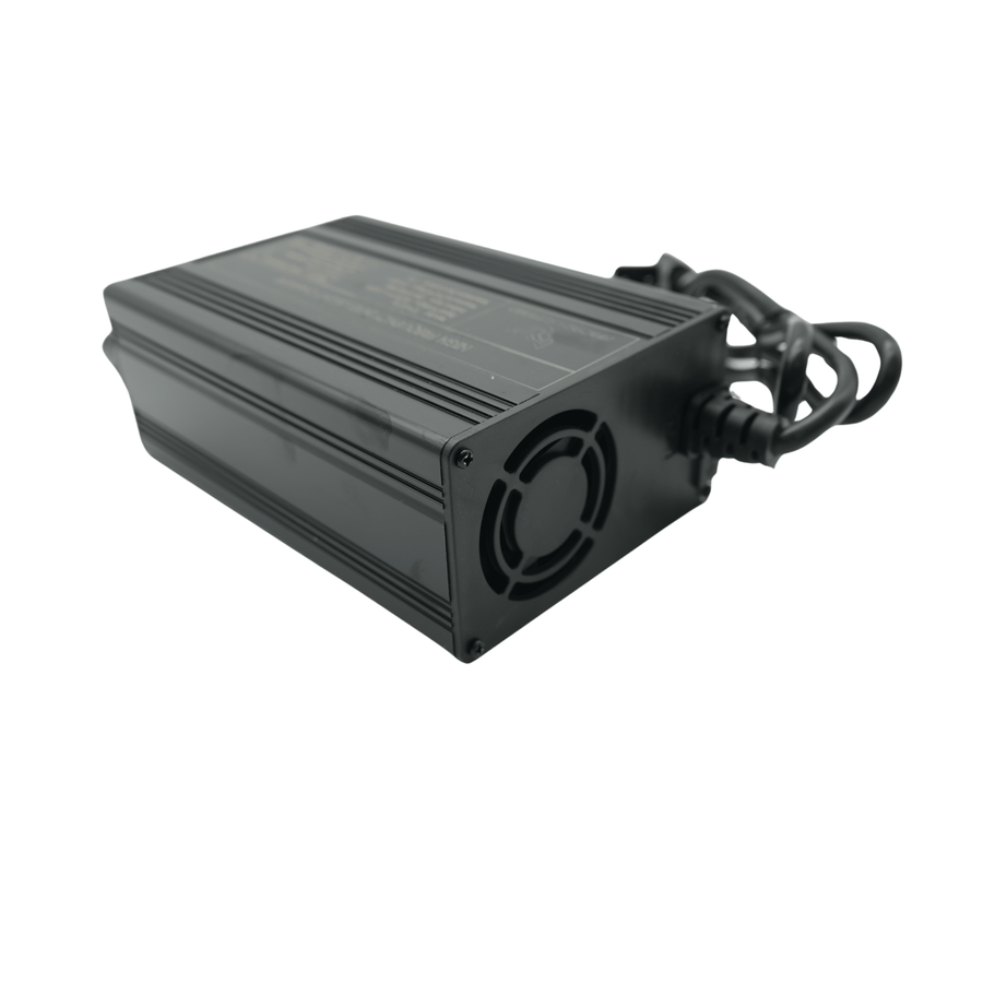 Arctic Leopard EXT/EAT Charger
