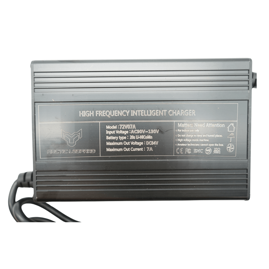 Arctic Leopard EXT/EAT Charger
