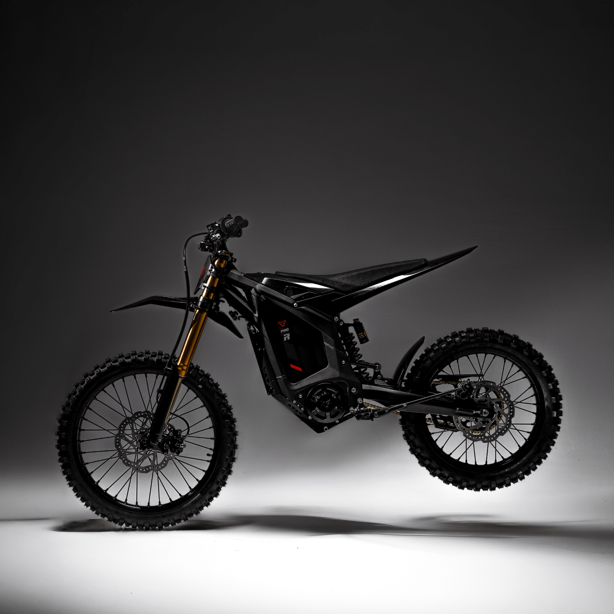 Arctic Leopard XE Pro R electric enduro bike — view 1