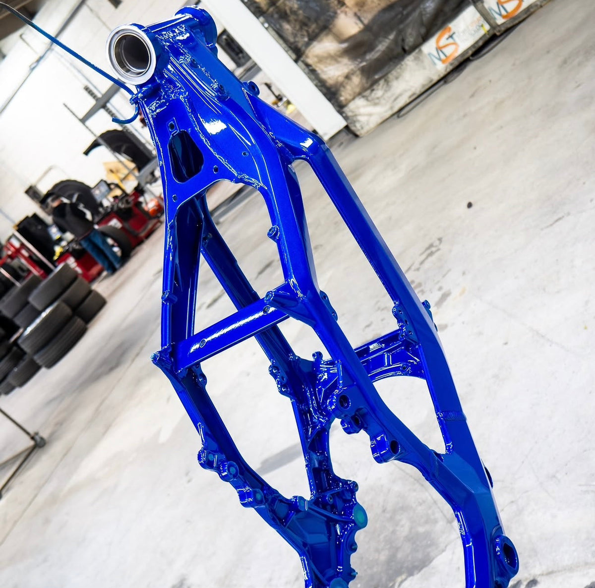 Frame powder coated in gloss blue